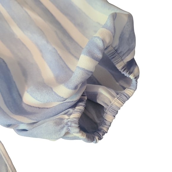 Vince  Camuto blue white stripes cold shoulder top blouse spaghetti strap - Picture 9 of 11